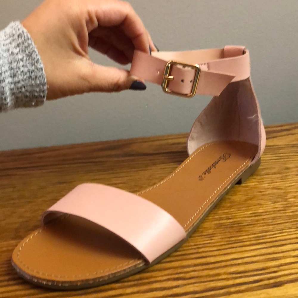 LAST ONE SZ 7 New Blush Sandals w/ Ankle Strap - Picture 2 of 4